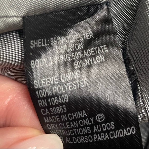 NWT Tahari Steel Grey White Pinstripe 3/4 Sleeve 3 Button Lined Blazer Jacket - Picture 8 of 11